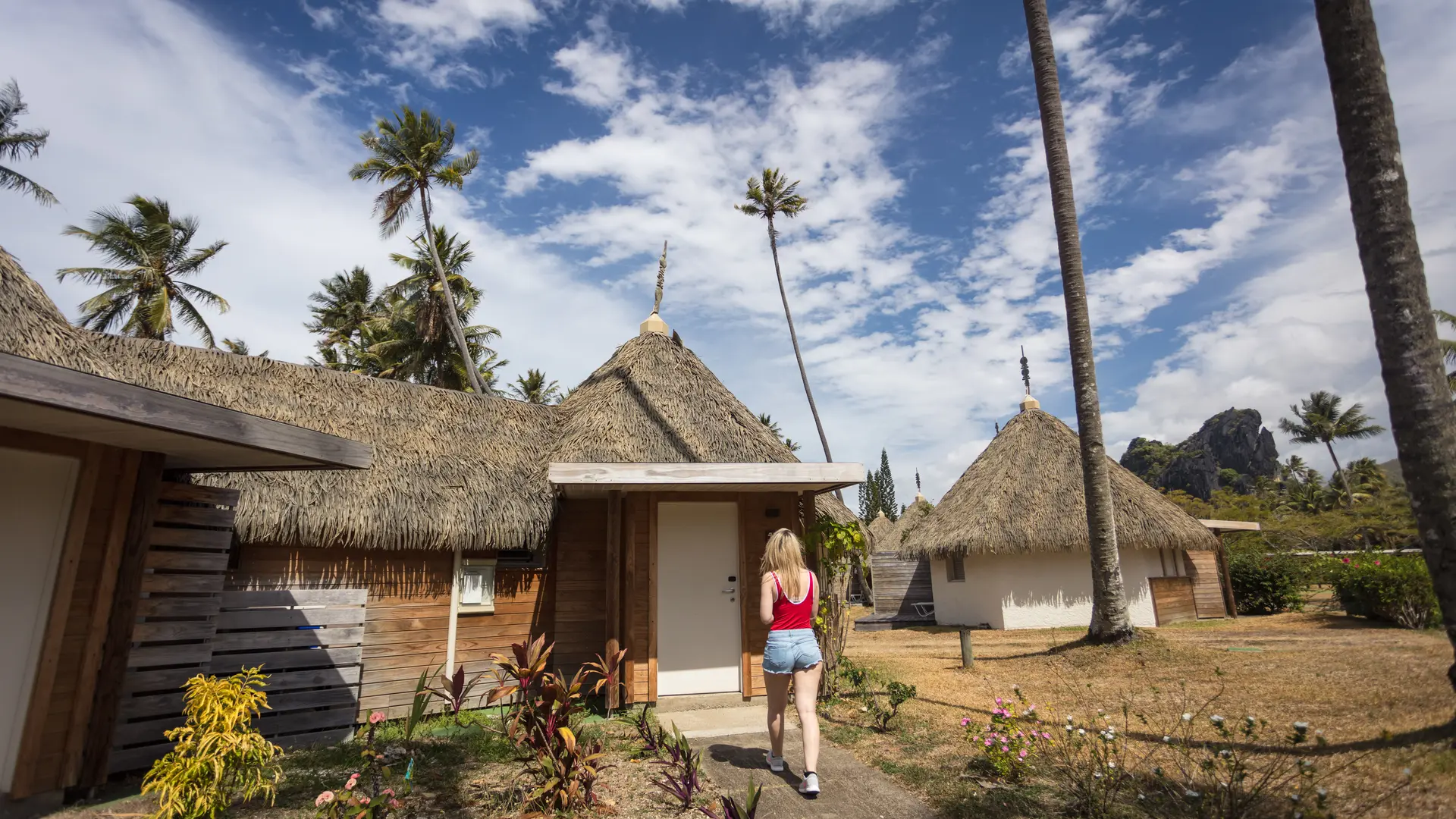 bungalow, Hienghène, Koulnoué Village