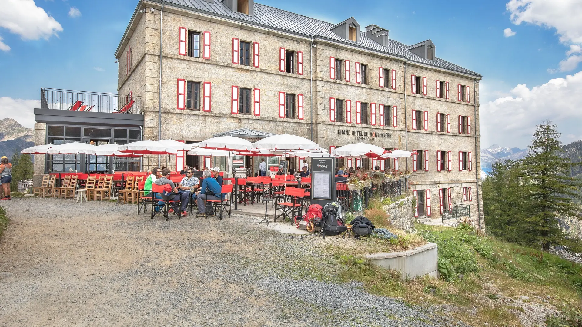 Extérieur