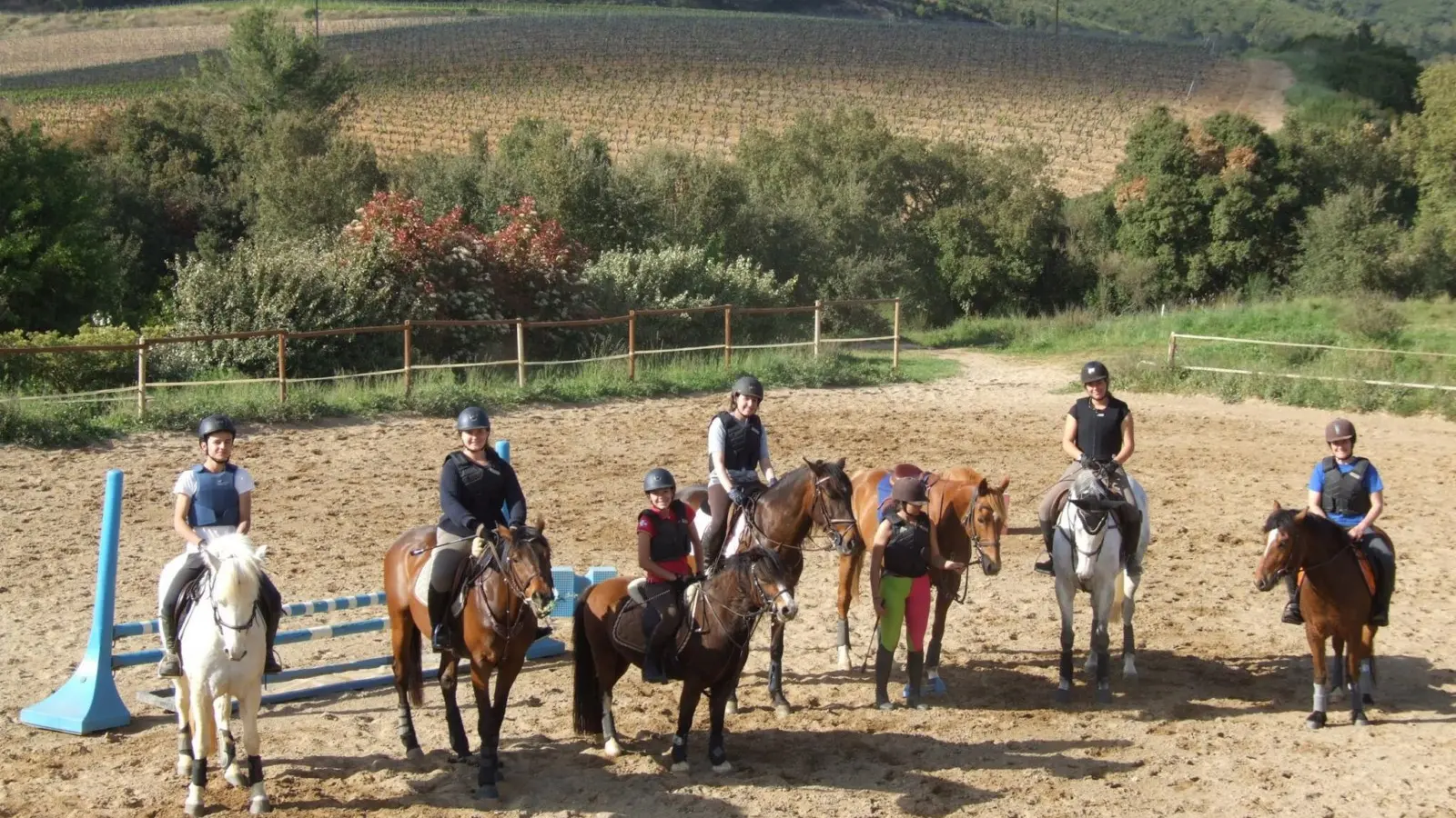 Centre équestre loisirs, écurie de propriétaires, compétitions à La Londe