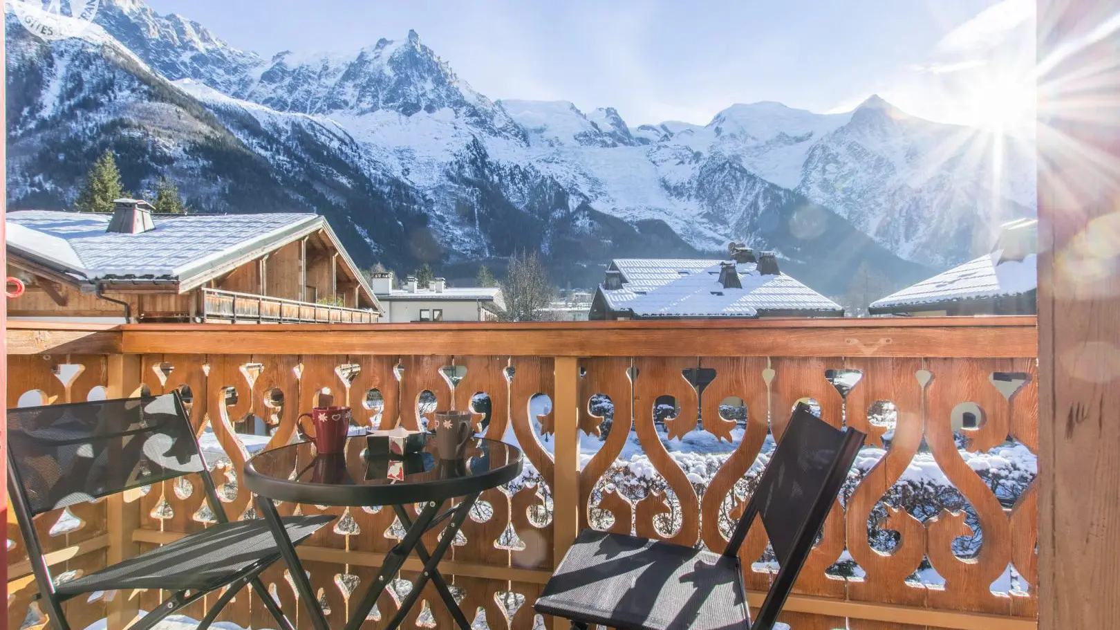 Vue sur le Mont-Blanc et les Aiguilles de Chamonix