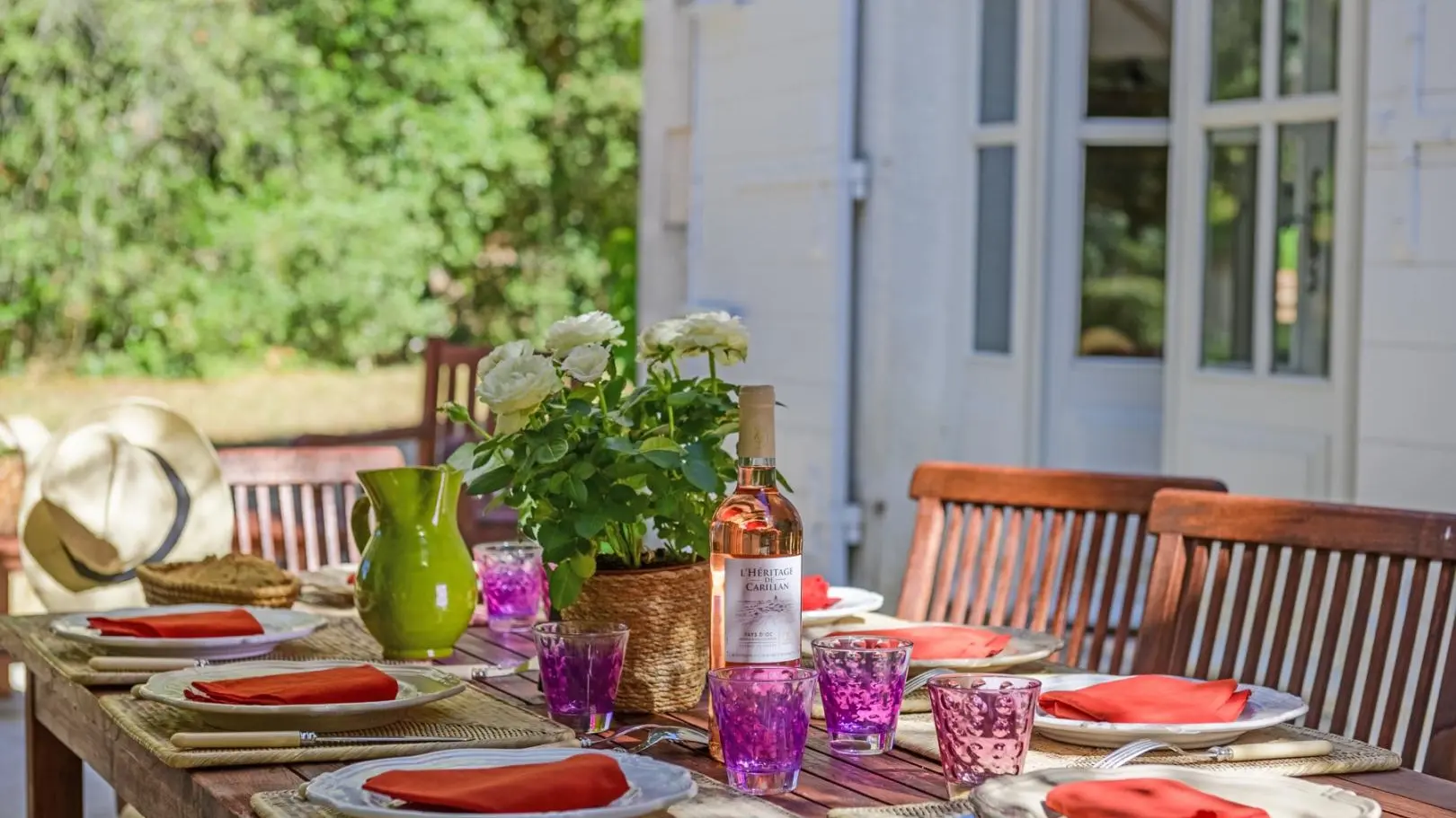 Le Clos de Bagalance - table extérieur