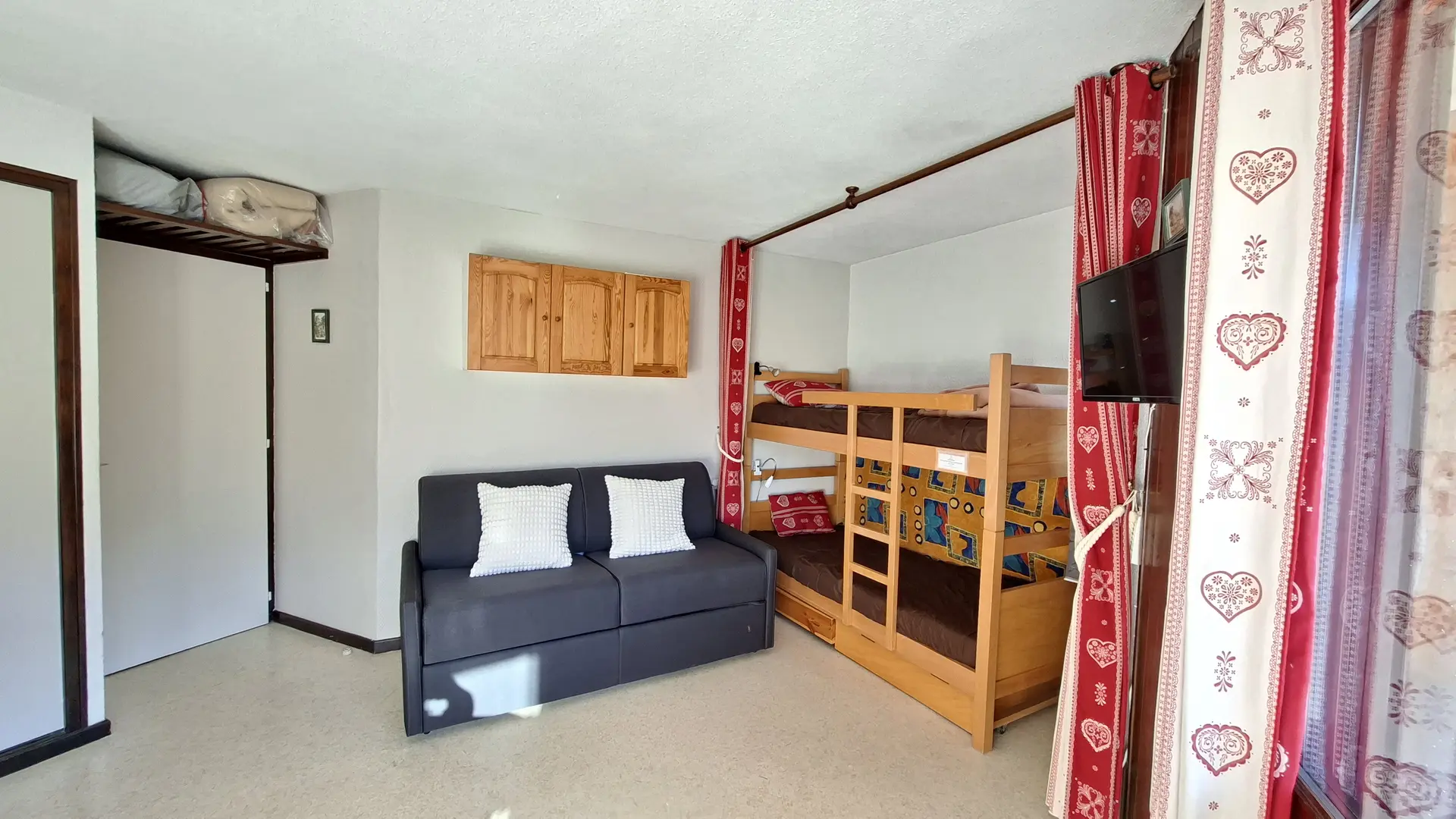 Woonkamer met berghoek