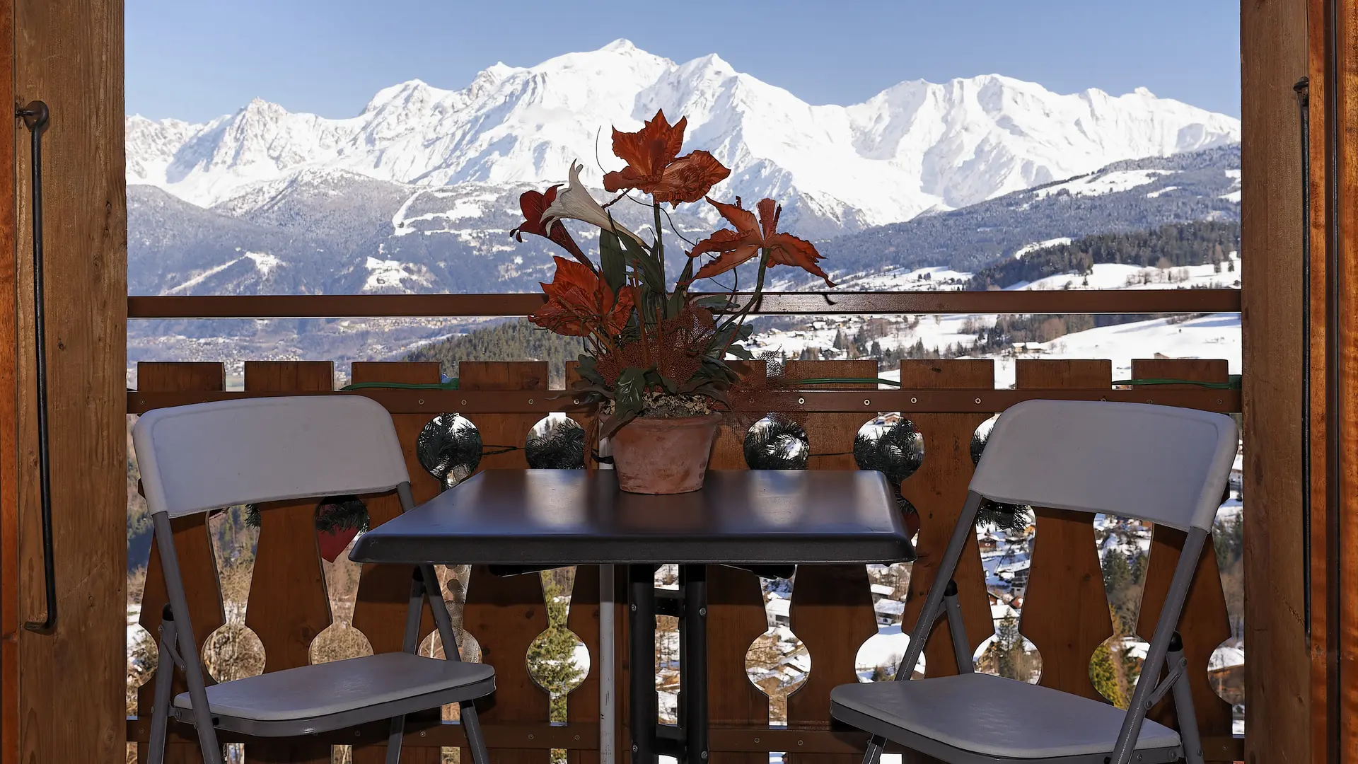 balcon et vue Mont-Blanc