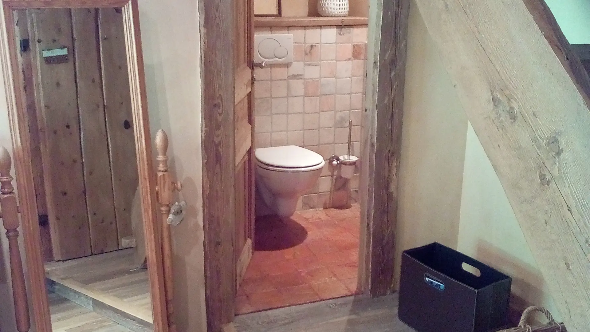Accès aux toilettes du 1er étage