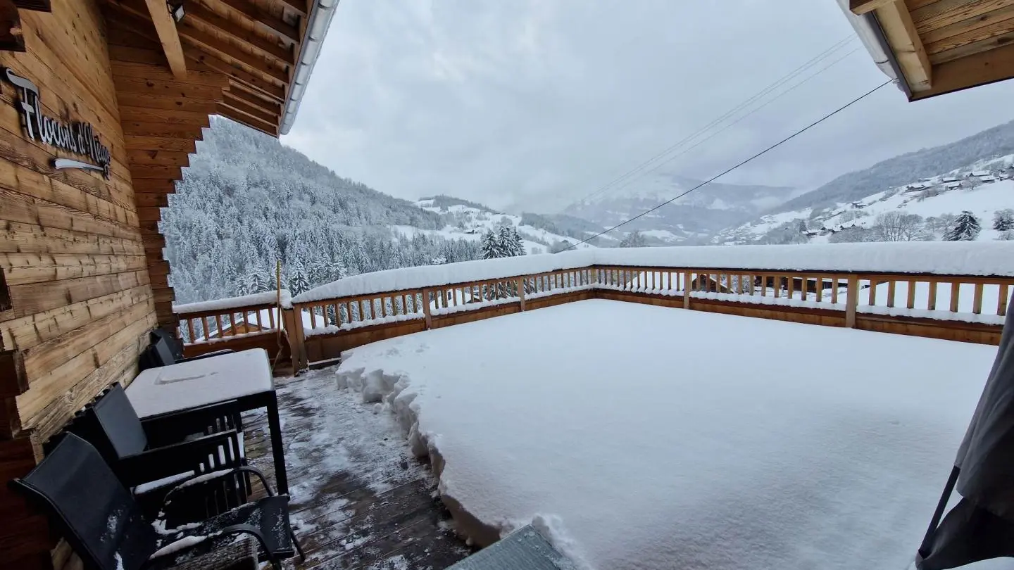 Terrasse sous la neige