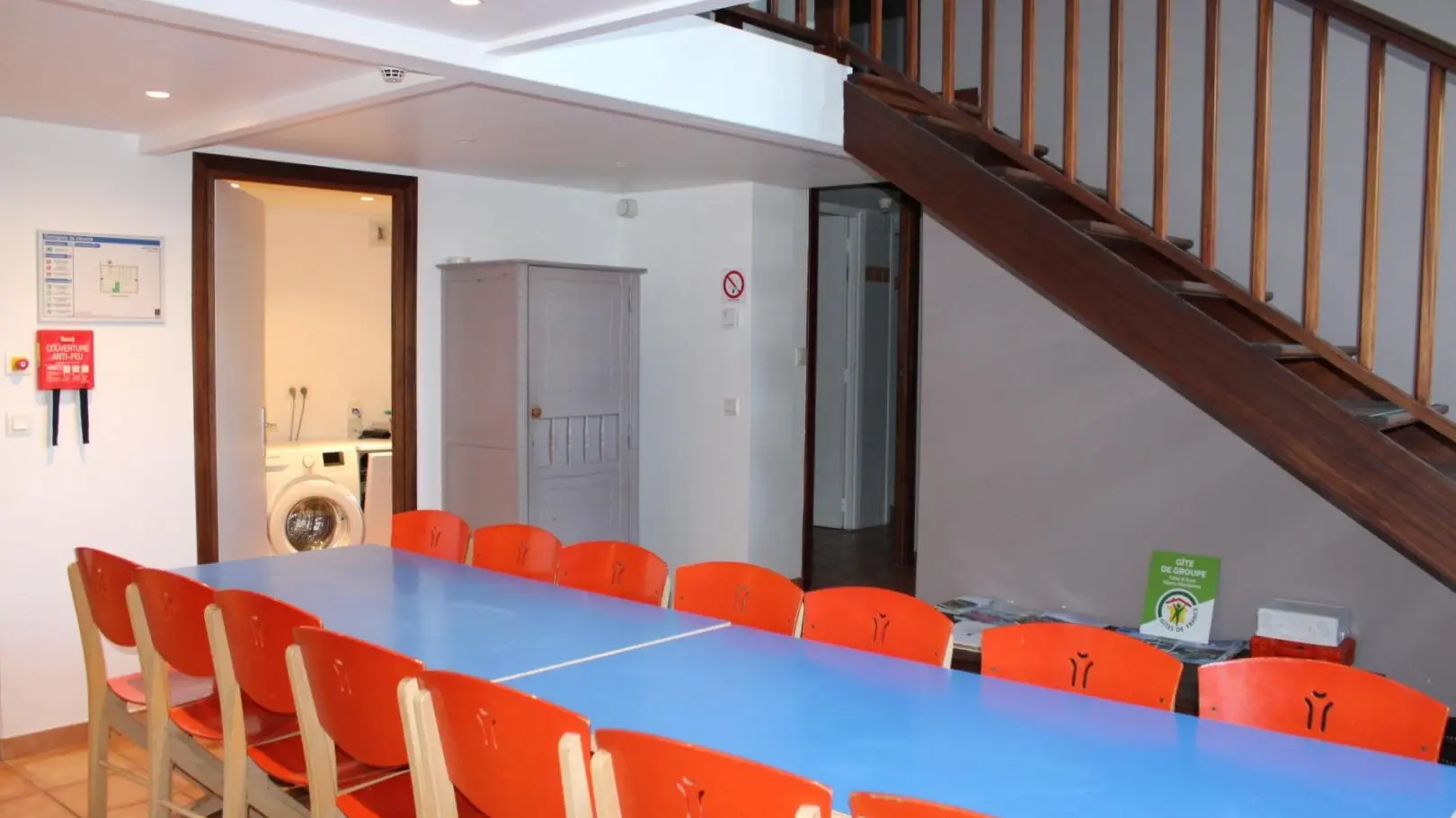 Grange des Tilleuls - Pièce de vie - Gîtes de Groupe d'Etape - Roure - Alpes-Maritimes