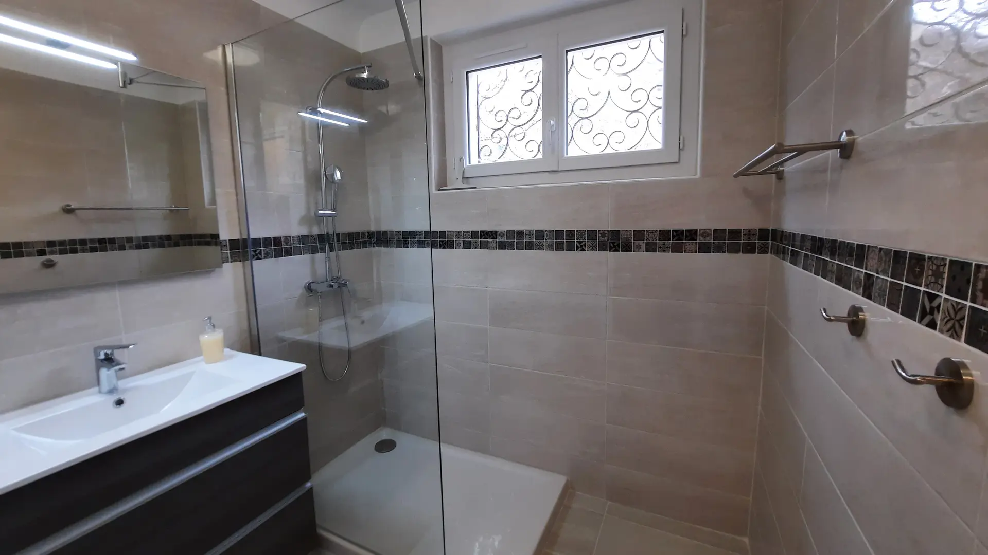 Salle d'eau - Douche à l'italienne