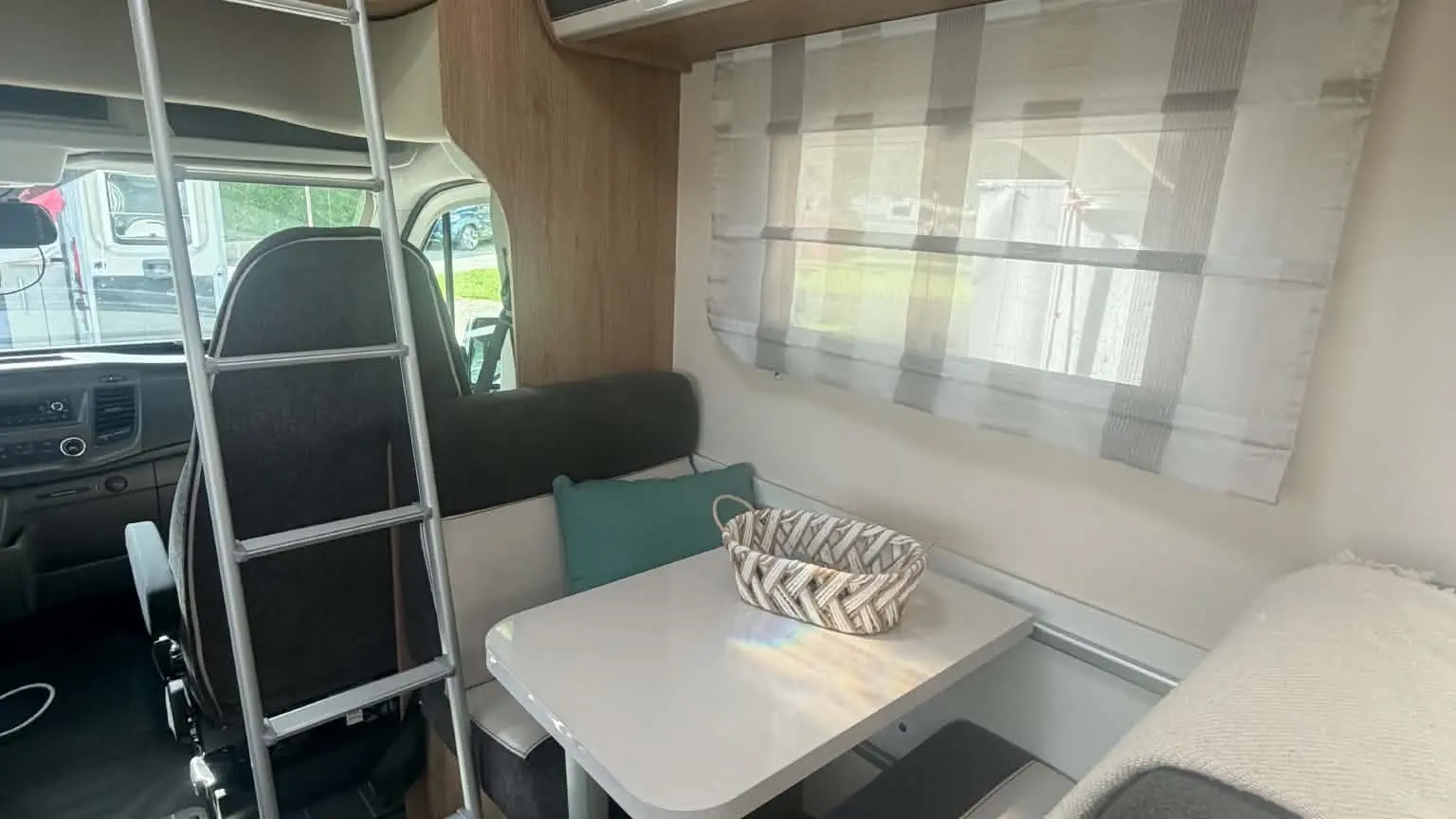 Camping car 7 couchages
