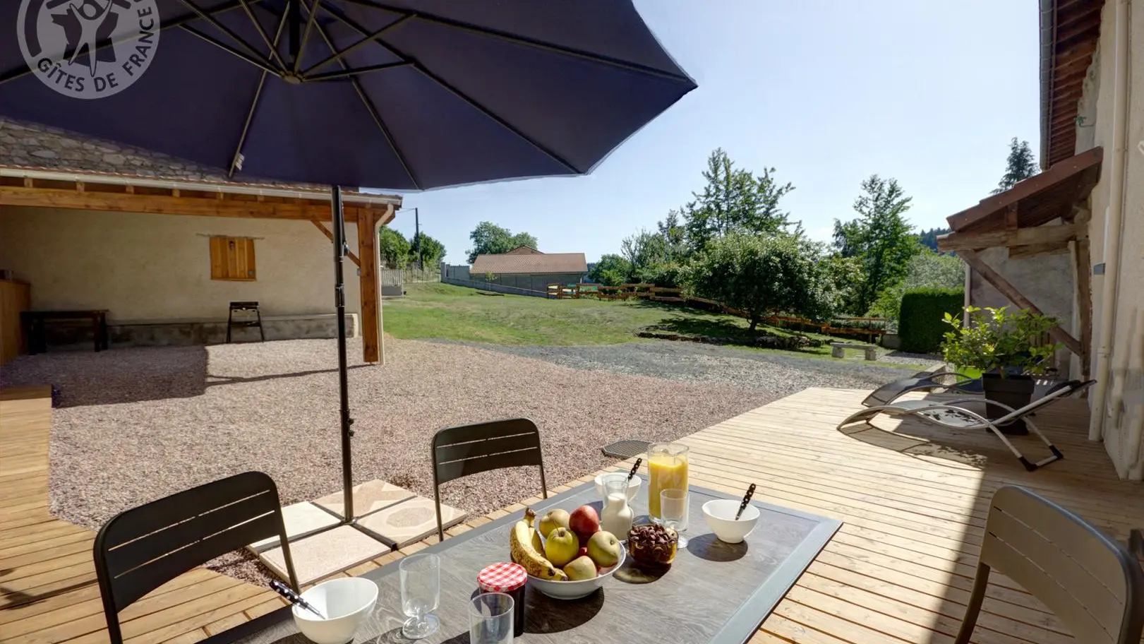 Grande terrasse extérieur