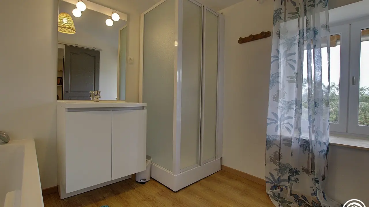 Chambre Moulin à Vent... la salle de bain..