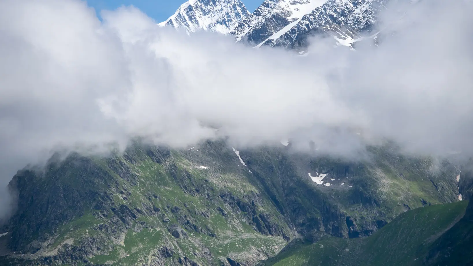 Le Refuge des Prés, face au Mont Blanc, au coeur de la réserve naturelle des Contamines Montjoie
