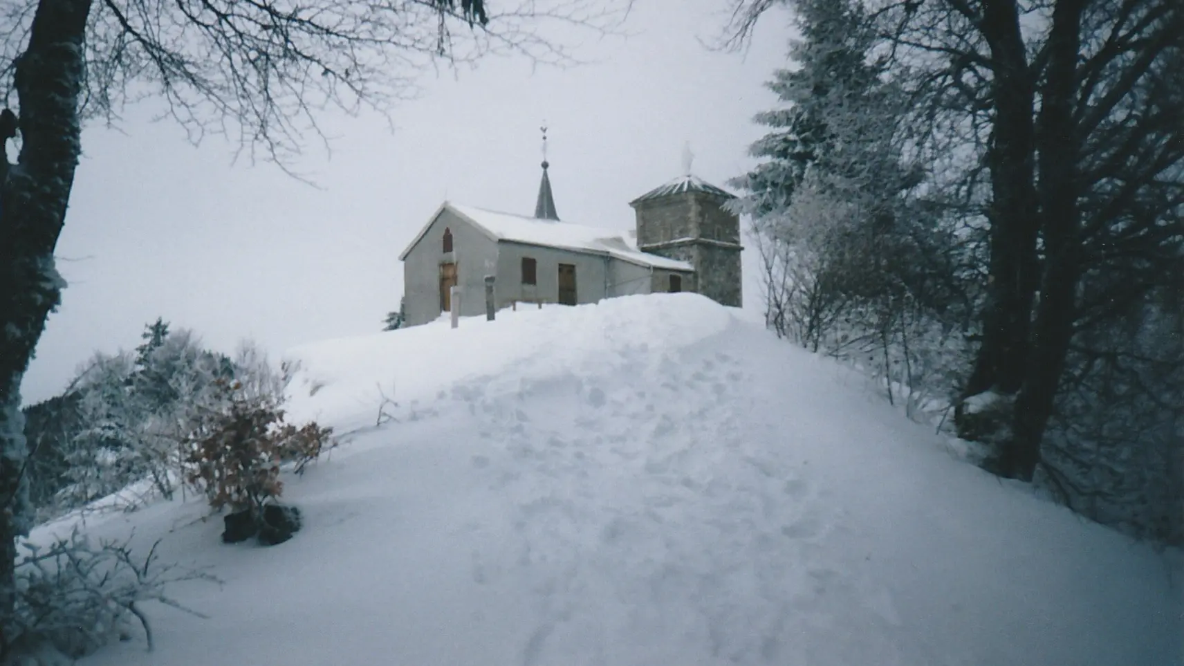 église