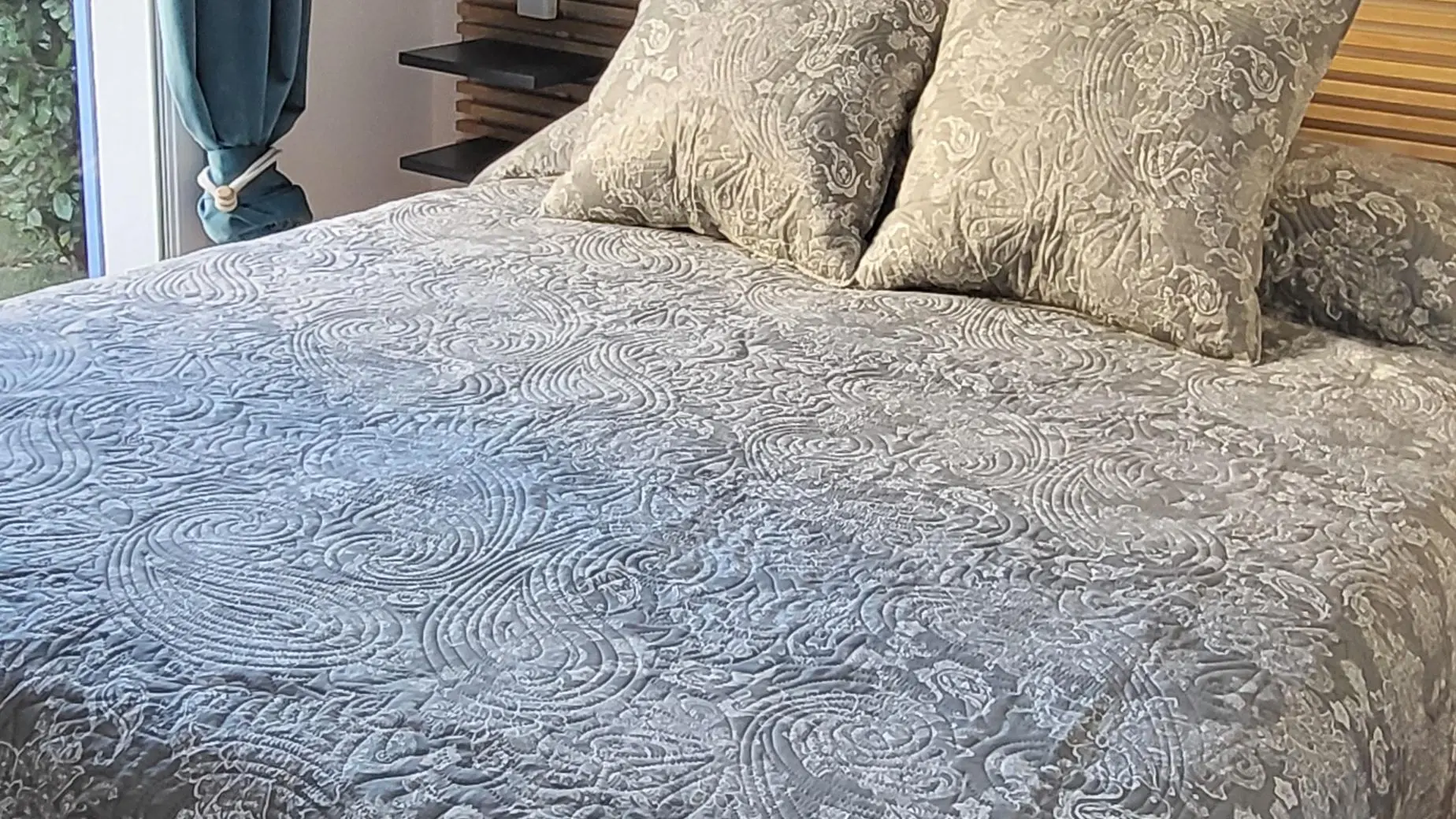 Chambre avec salle de bain