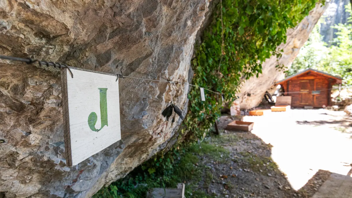 Atelier enfant - Abri sous roche - Activité - Thônes