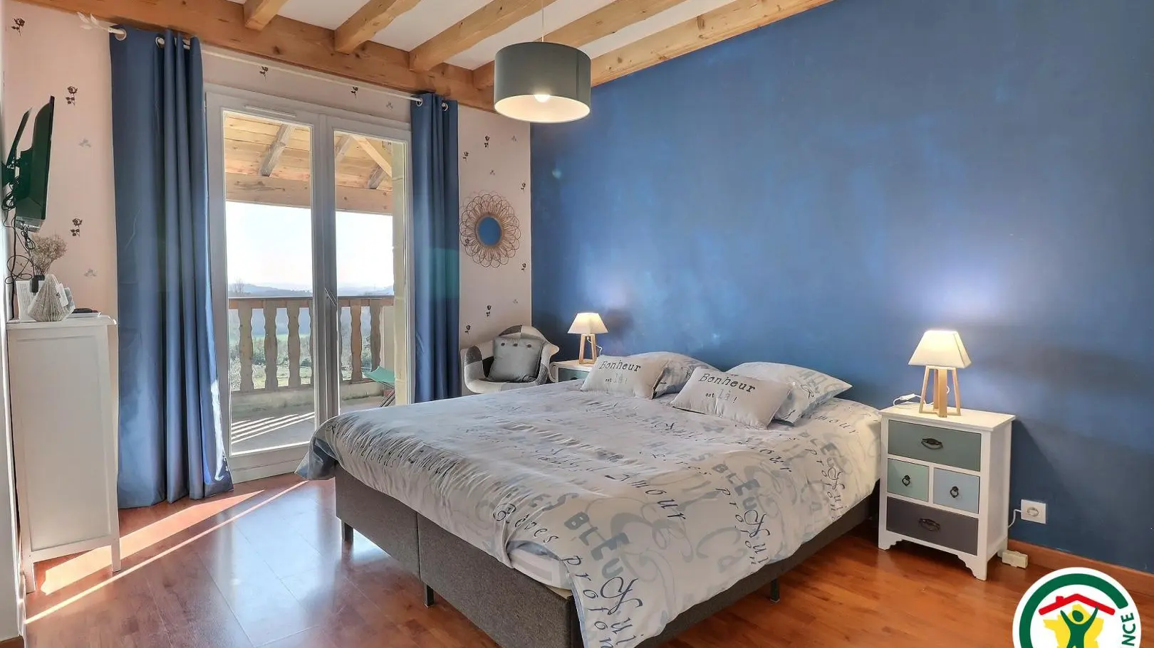 Chambre Bleuet avec un lit double (1x160x200)