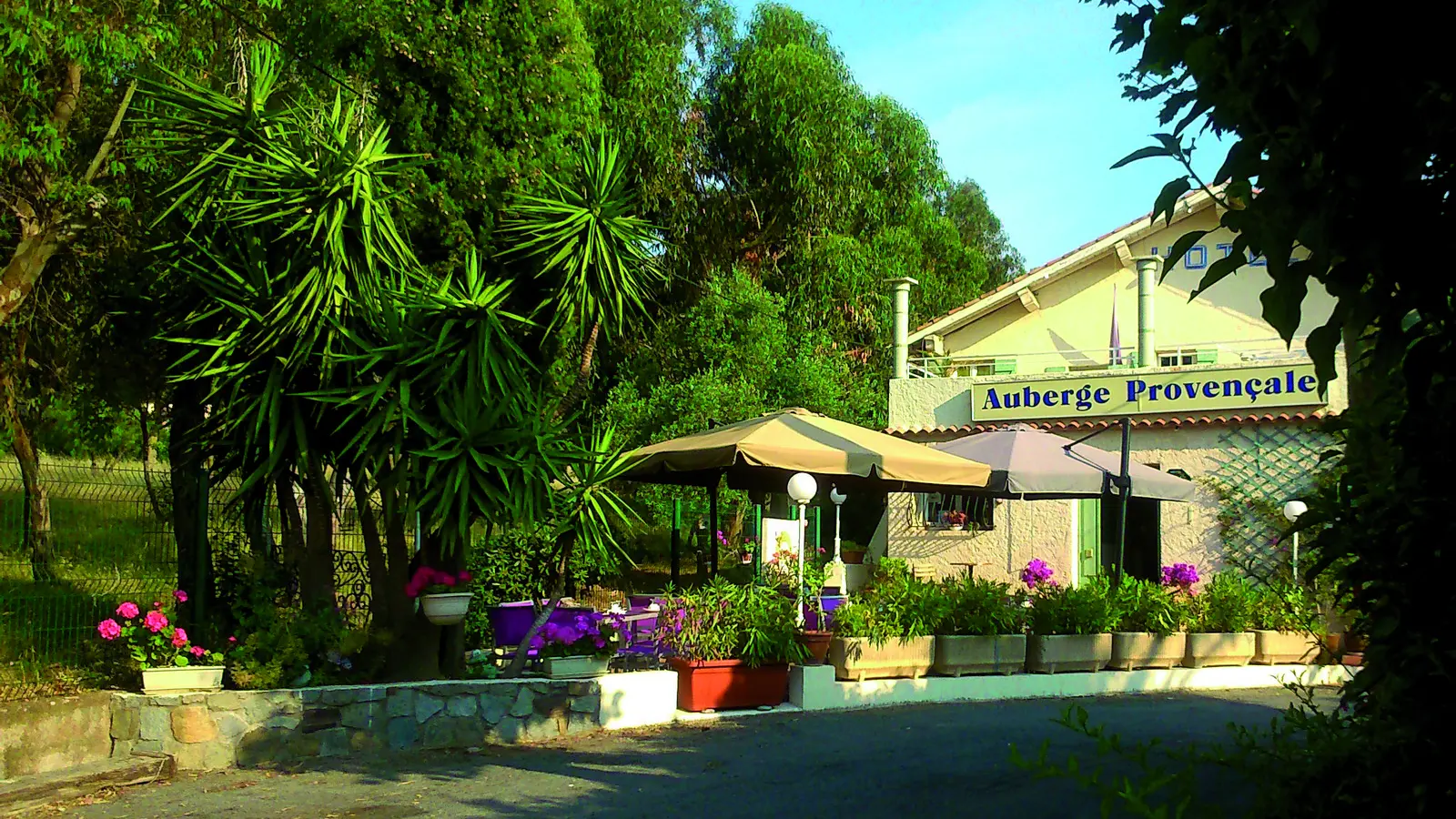 AUBERGE PROVENCALE