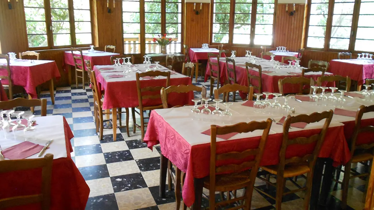 Hôtel-restaurant Le Mont Olan à La Chapelle-en-Valgaudemar