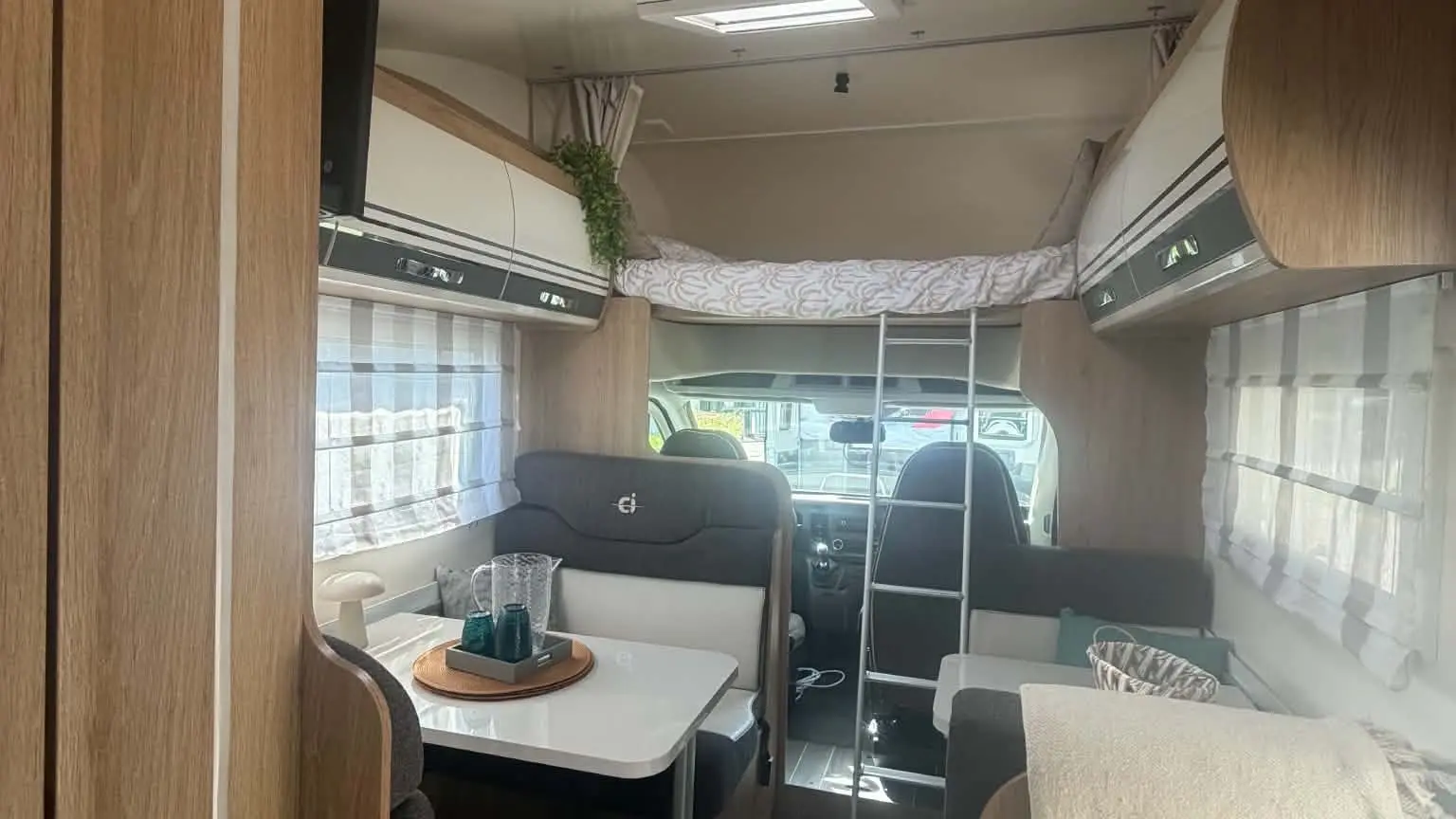 Camping car 7 couchages