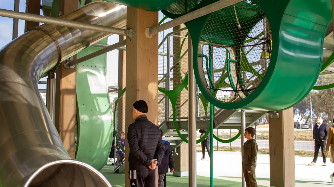 La Box, Istres - Aire de jeux gratuit et couvert