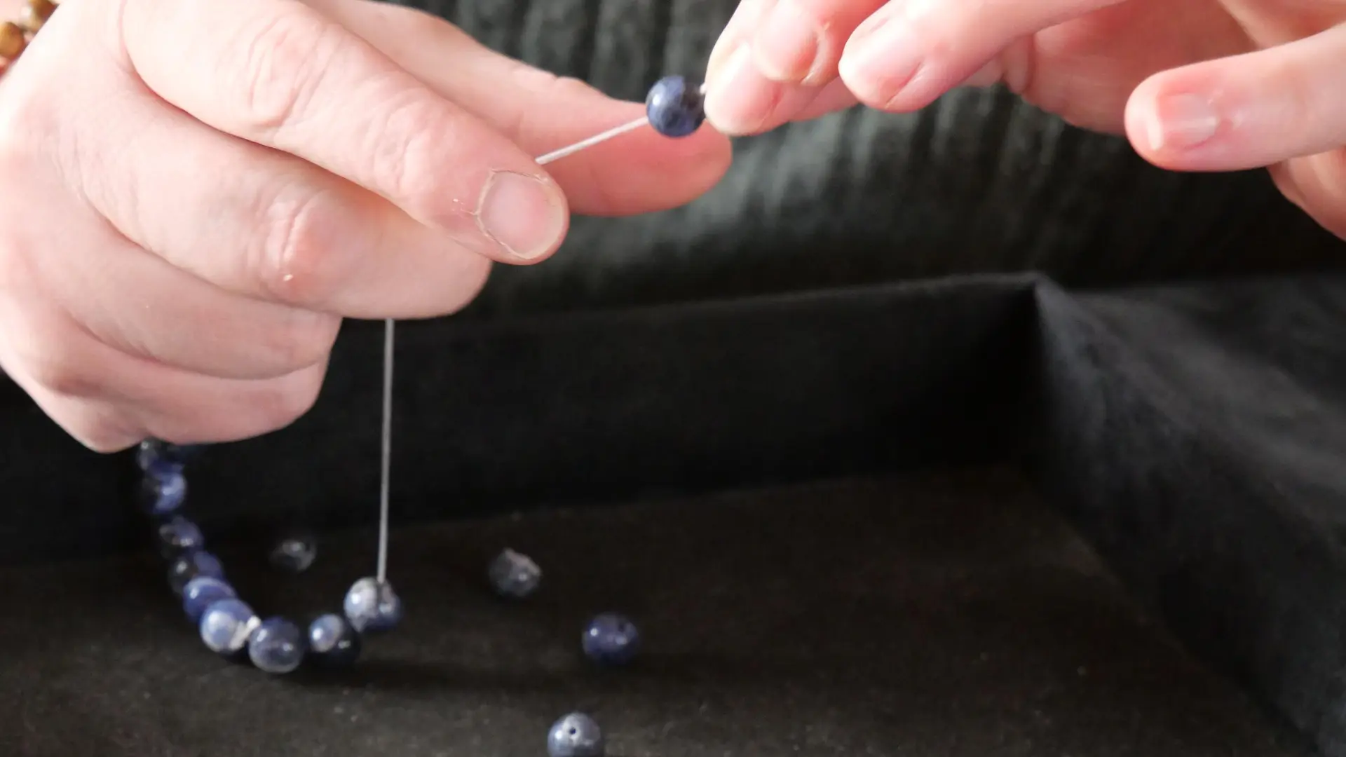 Activité De la pierre au bijou