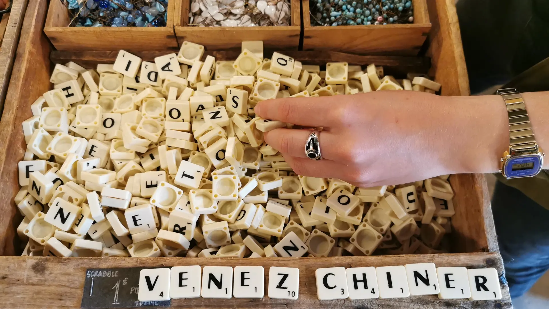 Accessoires au Marché Vernaison