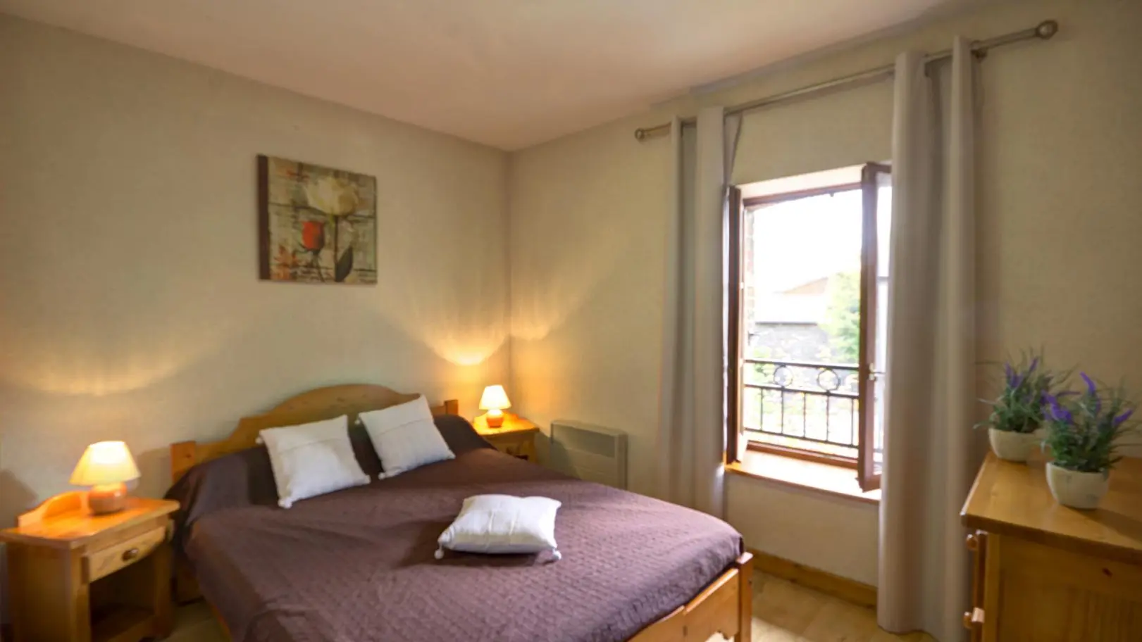 La chambre parentale avec 1 lit double 140*200