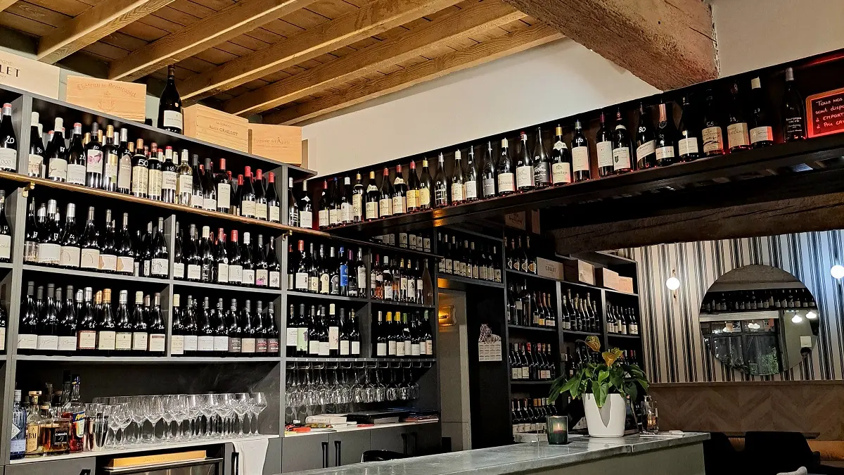 Le 17 Place aux Vins Avignon