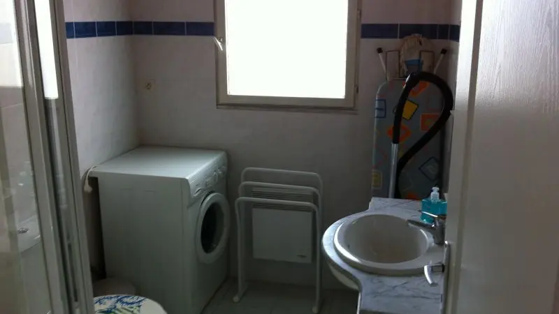Cuarto de baño (ducha) / aseo