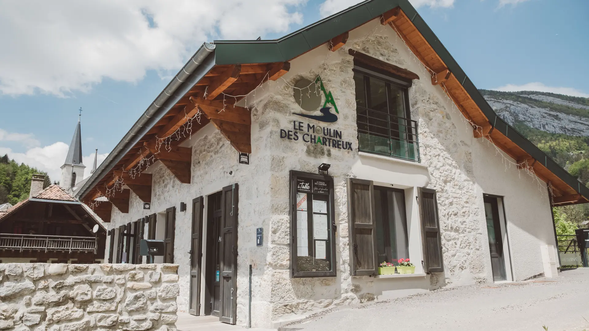 L'entrée du restaurant