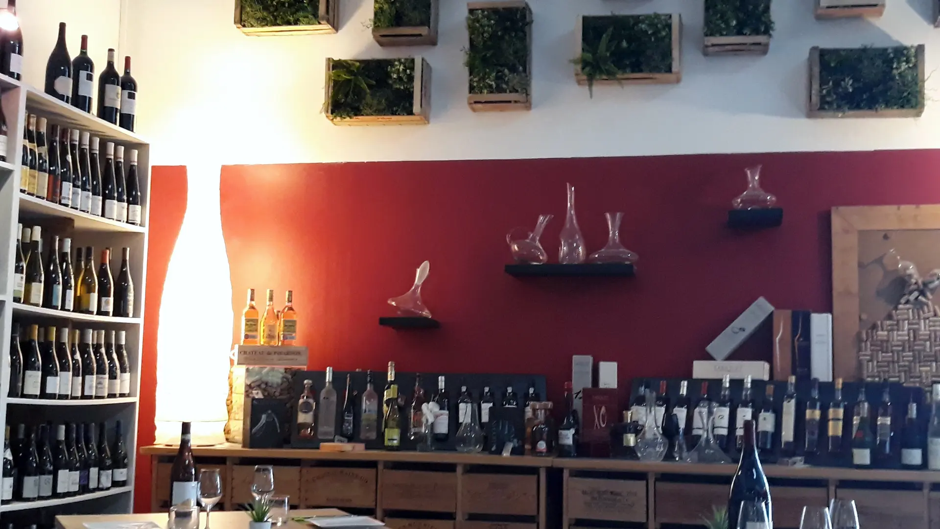 Restaurant et cave à vin