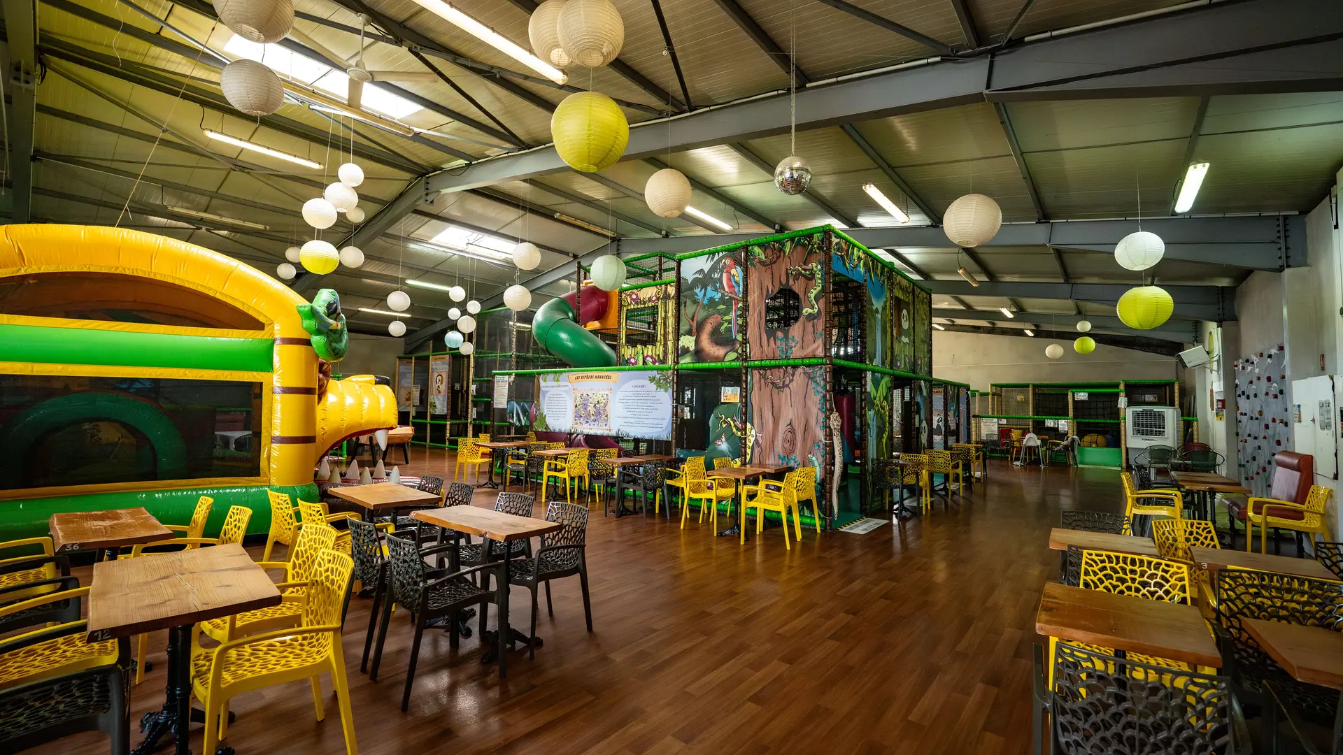 Jungle Park Roanne, parc de jeux intérieurs