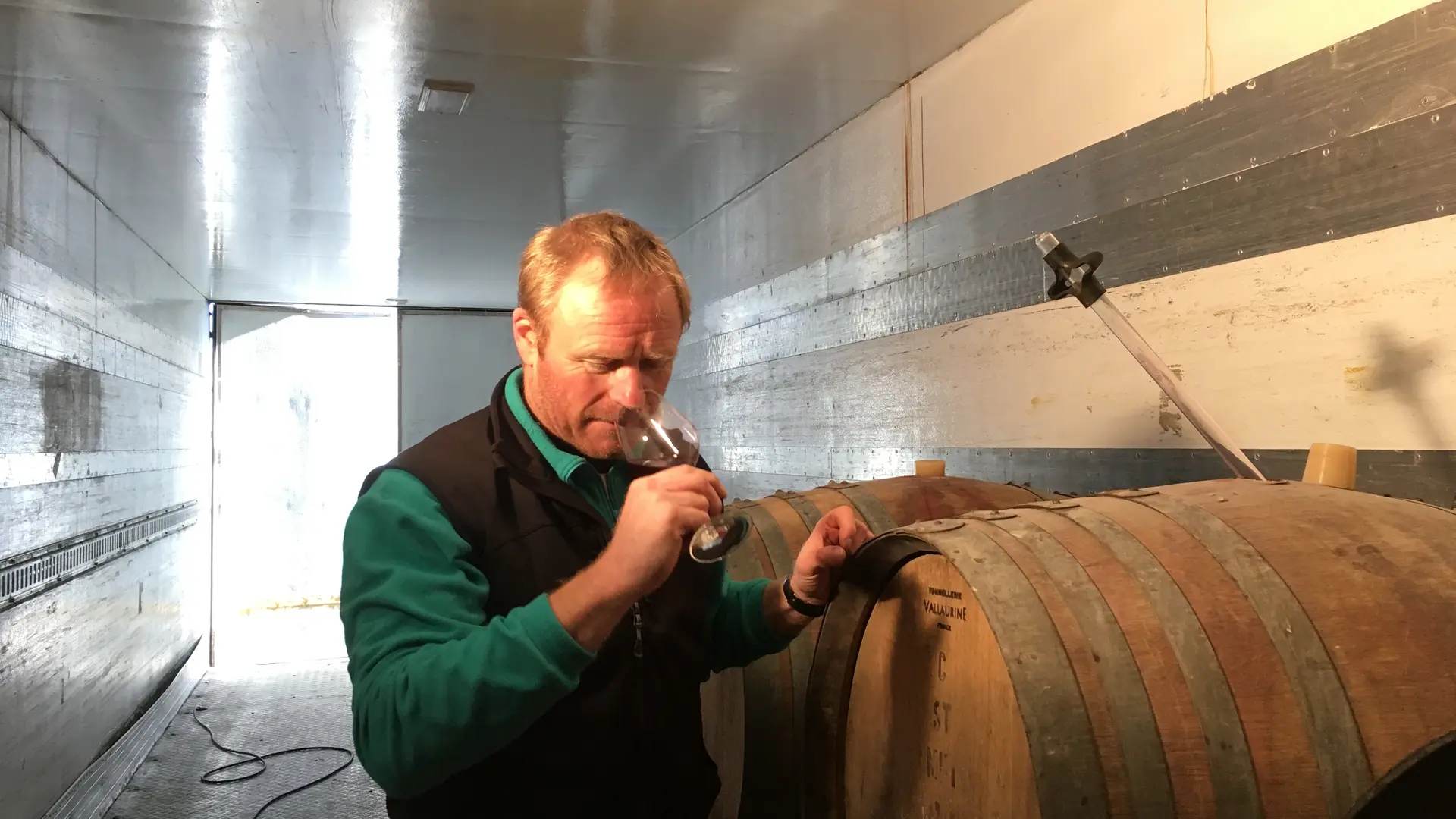 dégustation au coeur des tonneaux Domaine Lionel Brenier - Epinouze