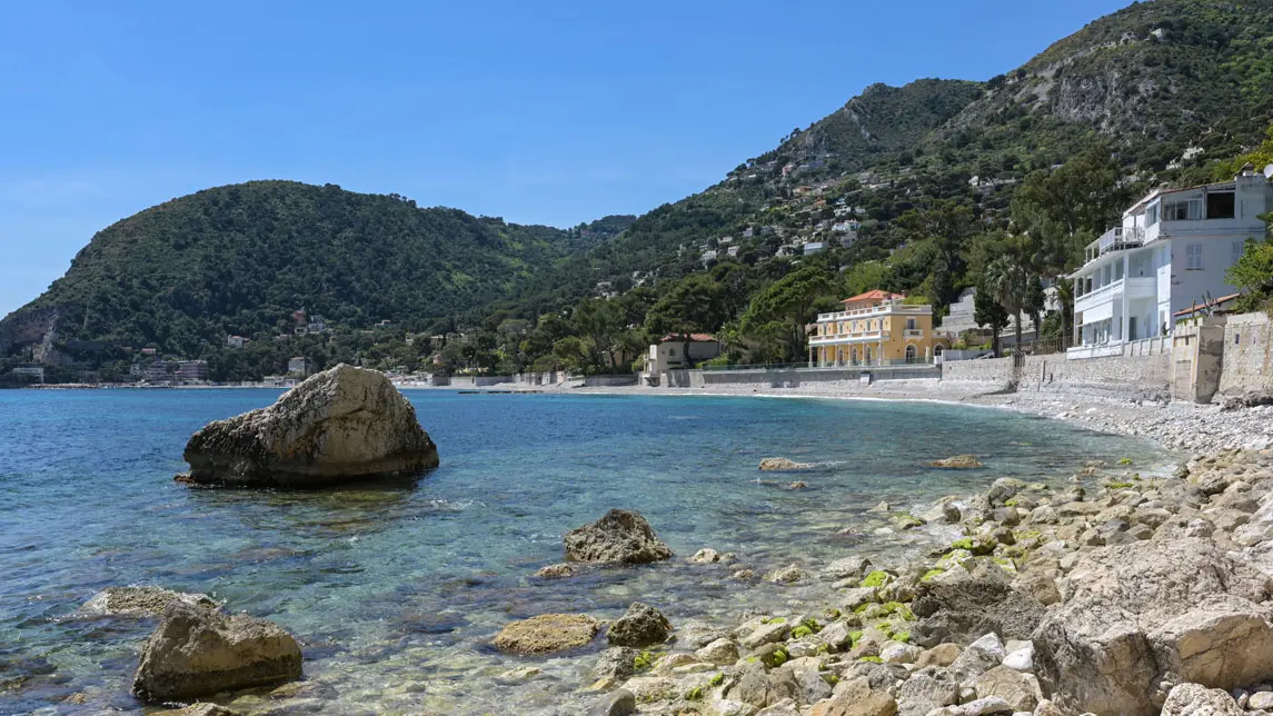 Plage de la baie d'Eze