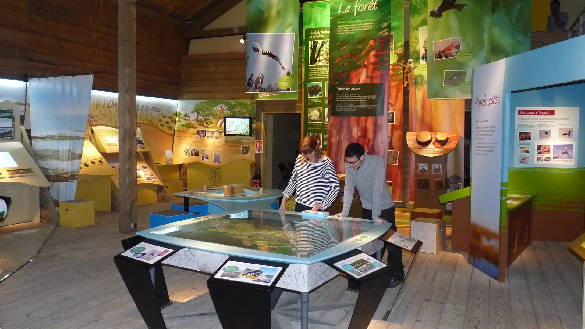 Innenbereich des Maison du Fier