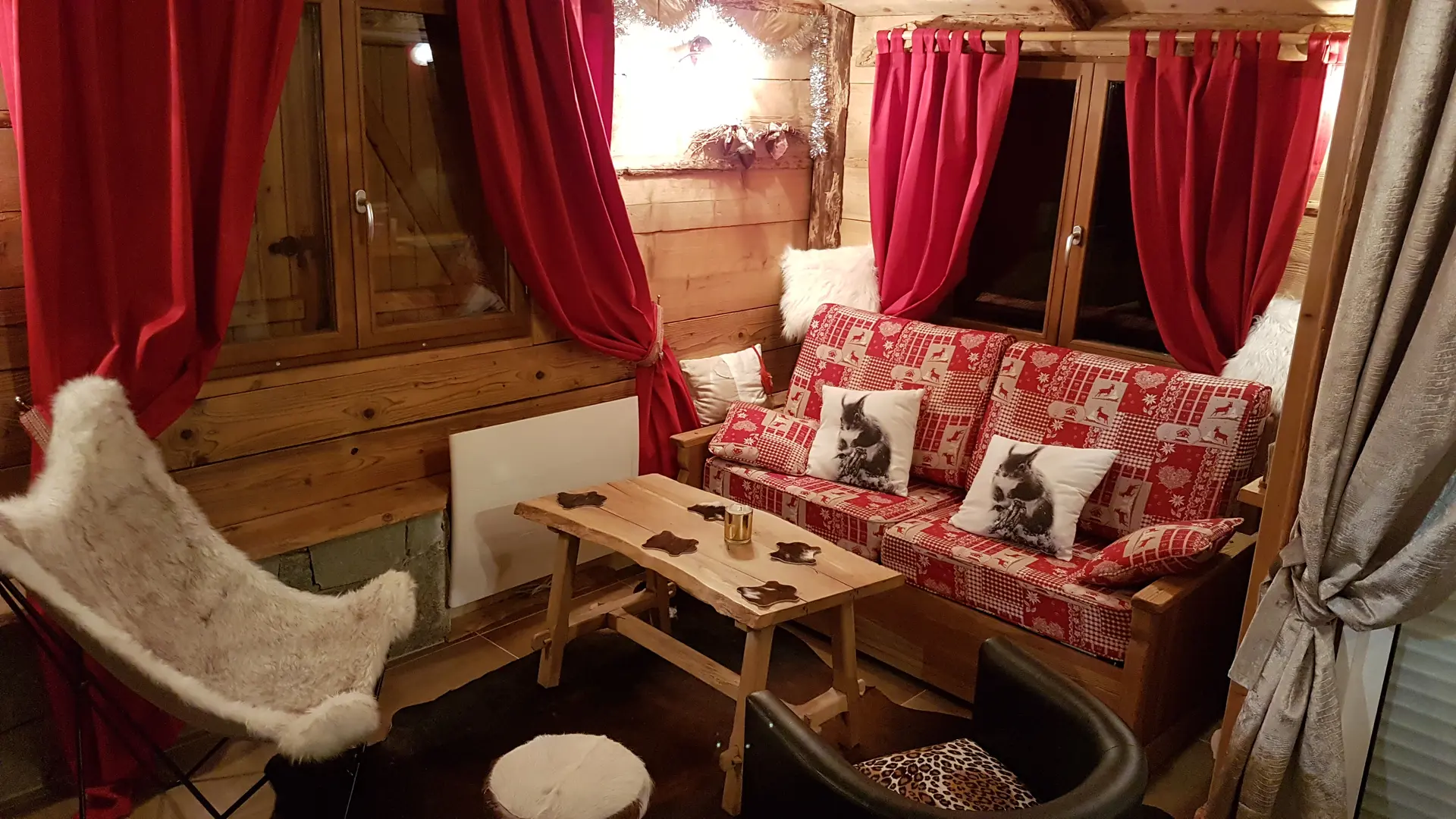 Salon- Chalet le Bois du Roc - Thônes, Haute-Savoie