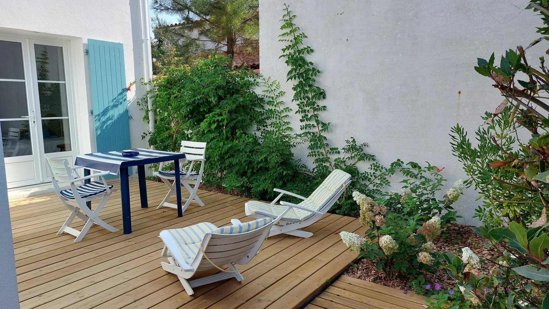 Terrasse 1 arrière