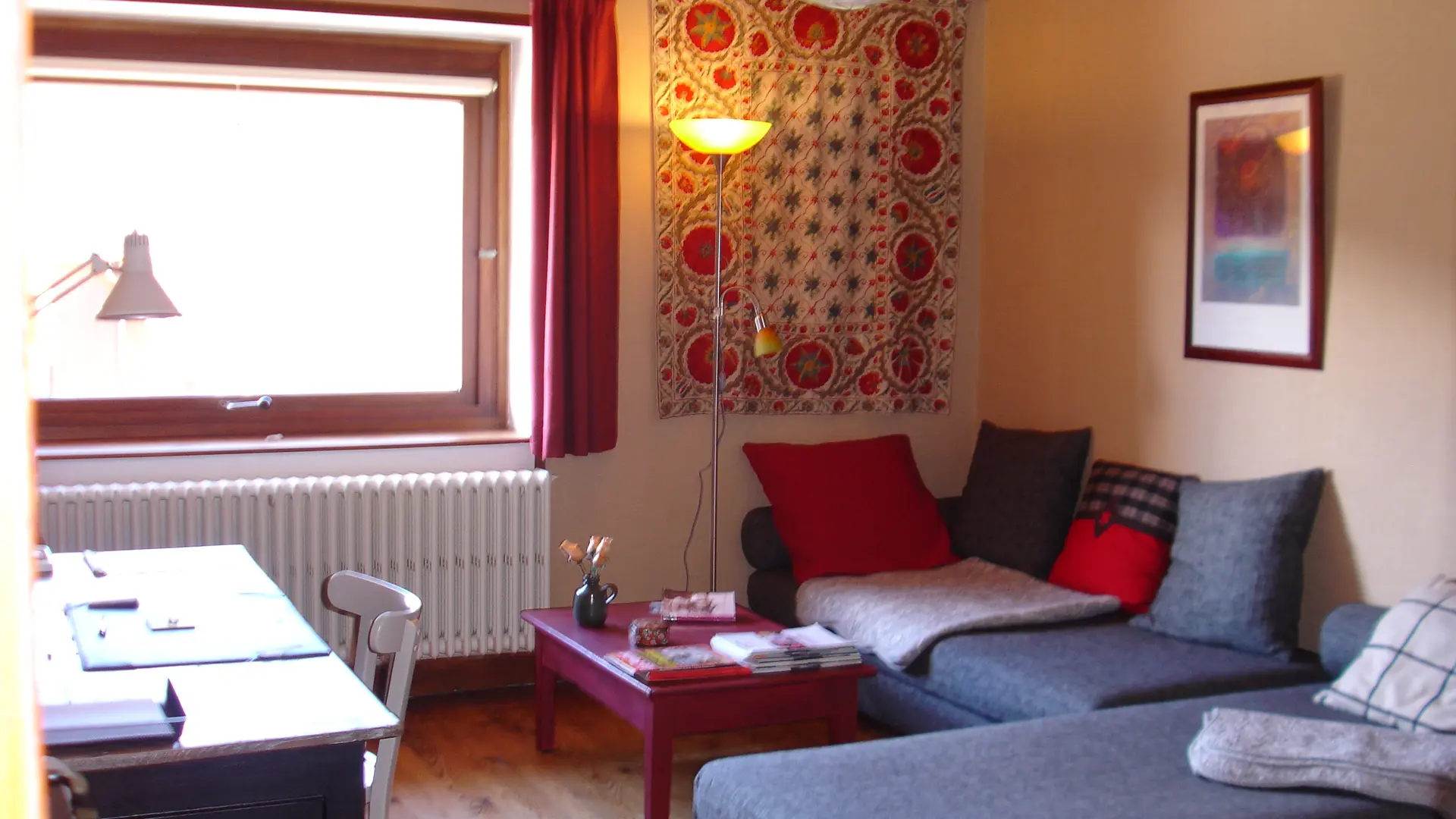 Chambre 2/ Salon/ Bureau