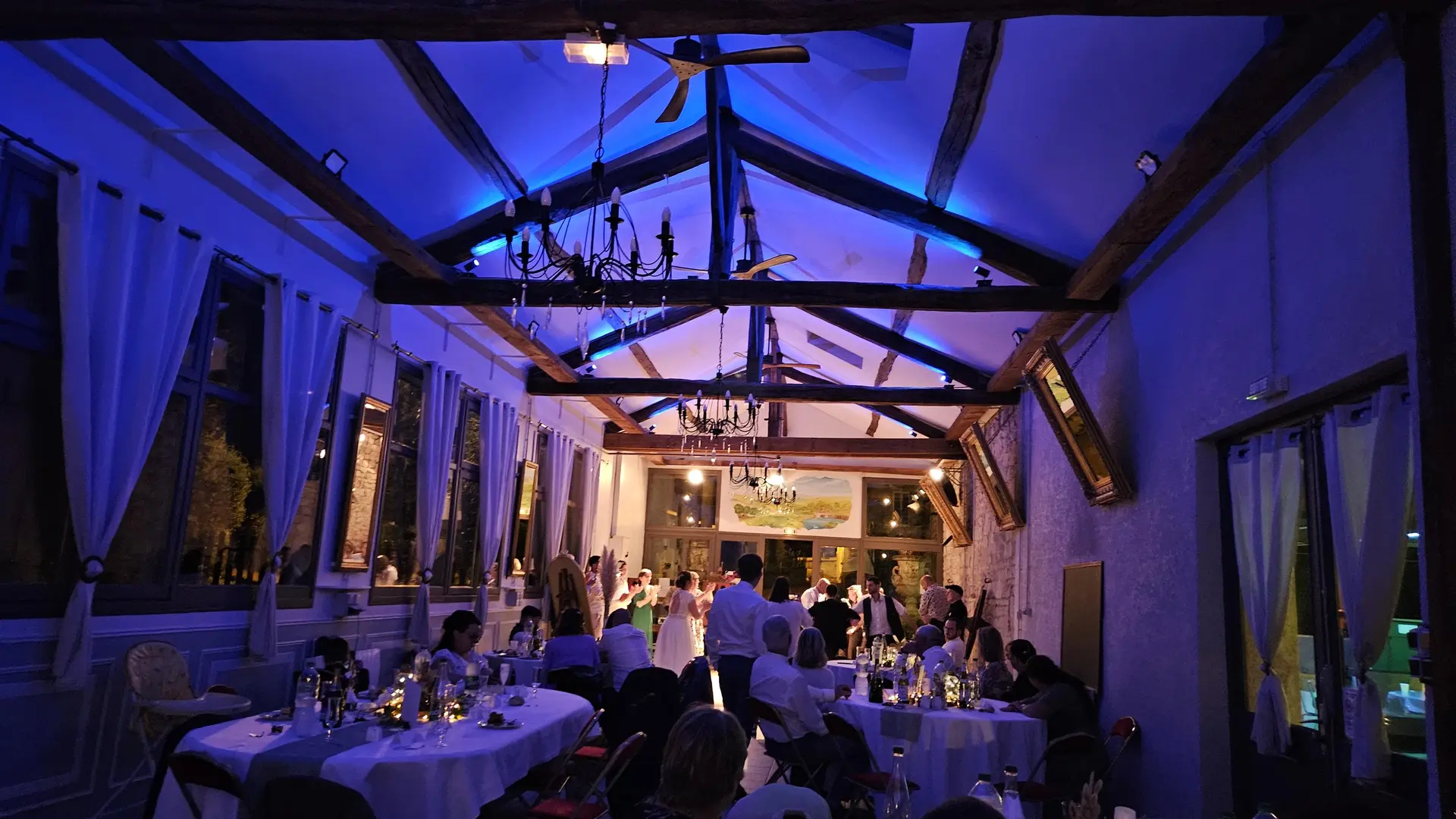 Salle de réception de nuit