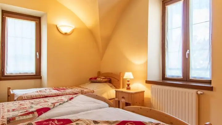 Chambre 2 située dans une ancienne chapelle