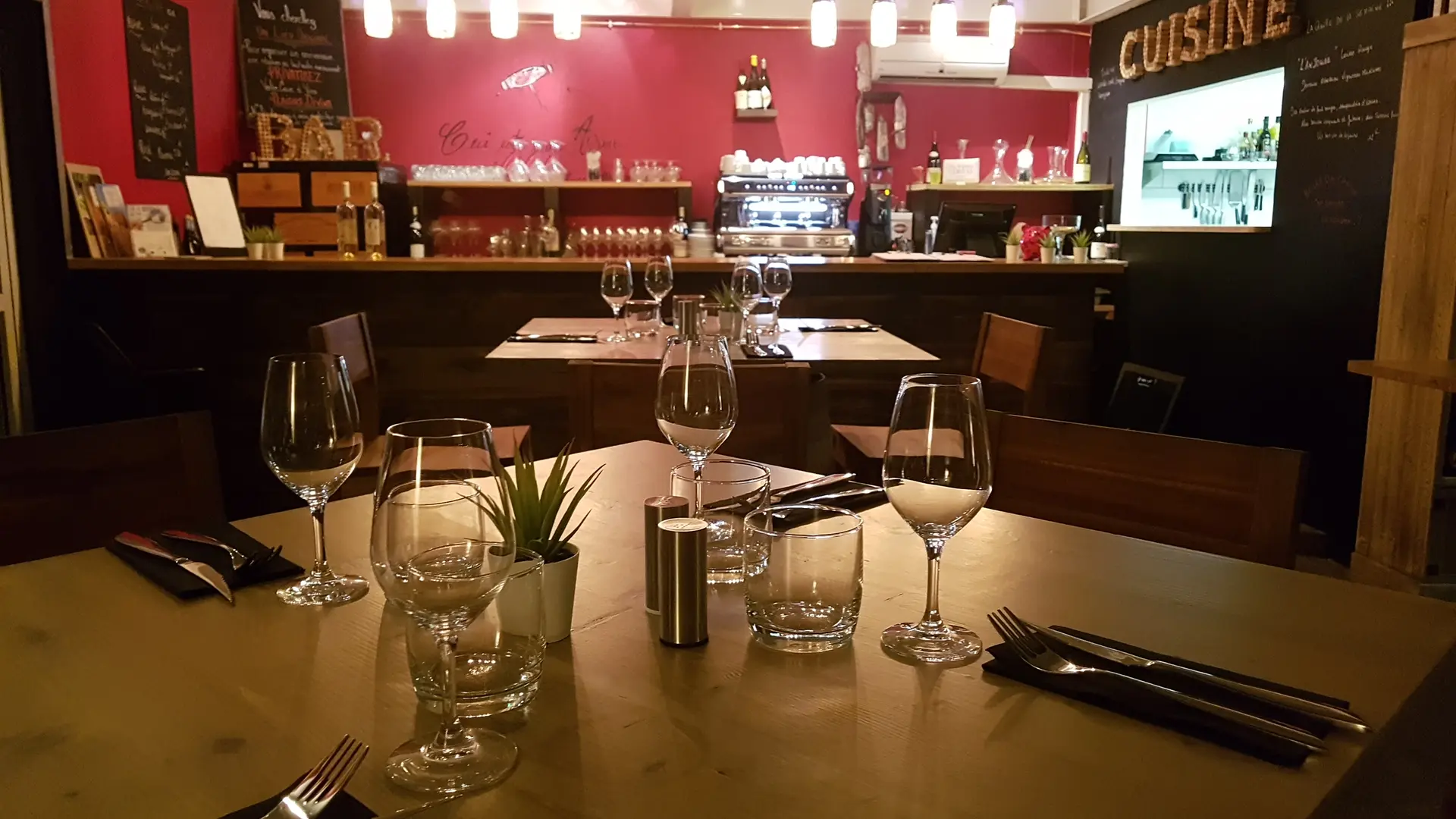 Restaurant et cave à vin