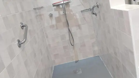 Douche à l'italienne