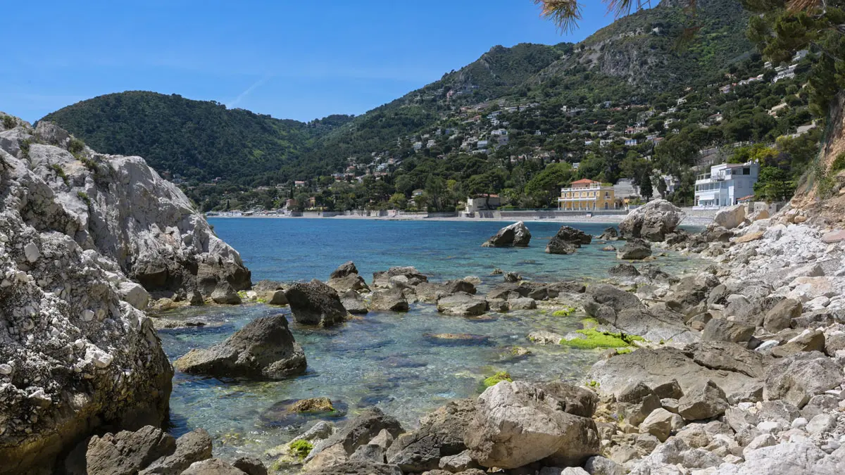 Plage de la baie d'Eze