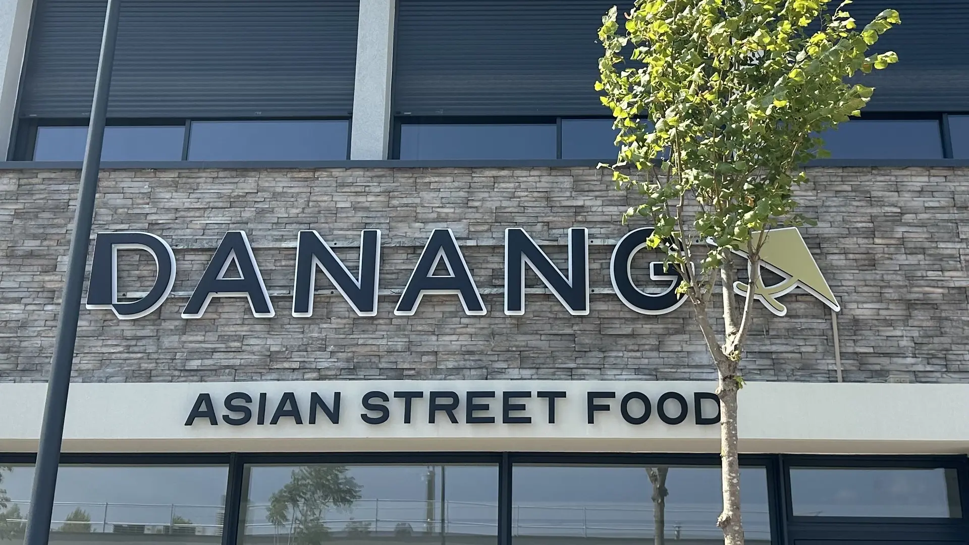 Devanture du restaurant Danang de Cuers