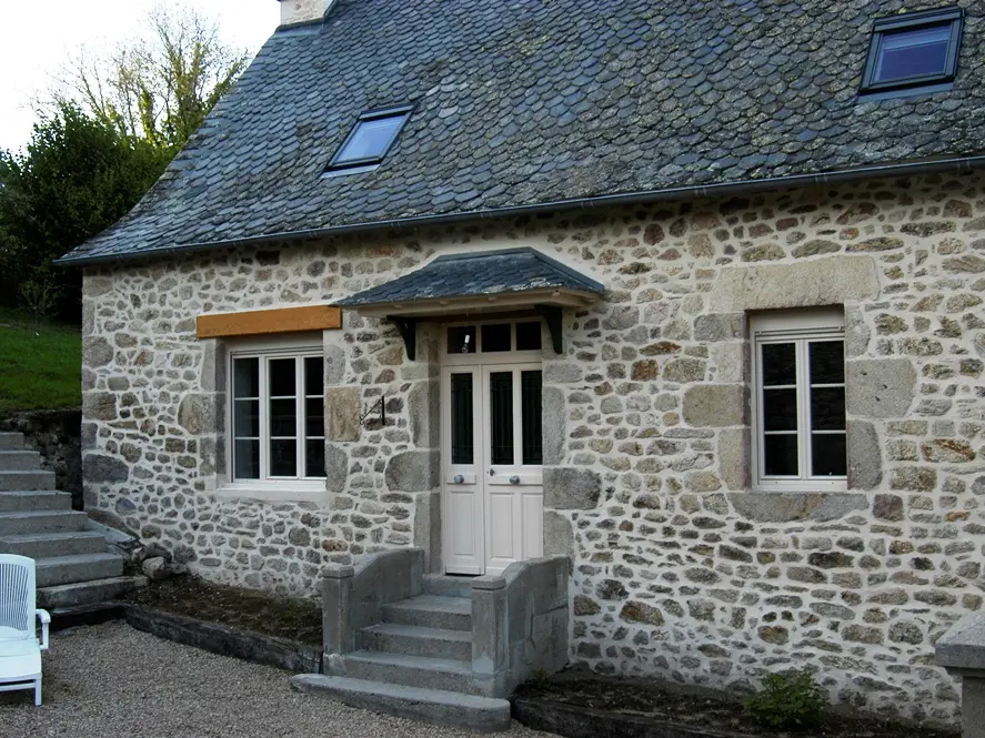 GiteChaumeil_Saint-Martin-la-Meanne_facade