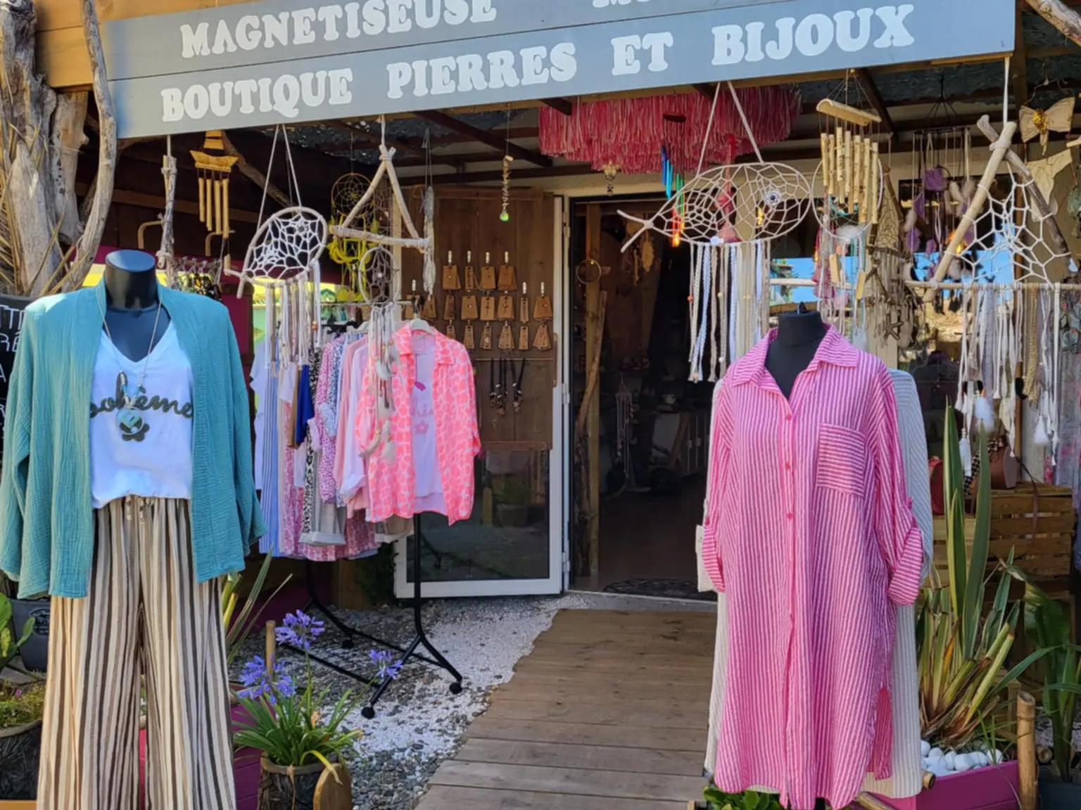 STJU_Les petites mains de Jennyfer