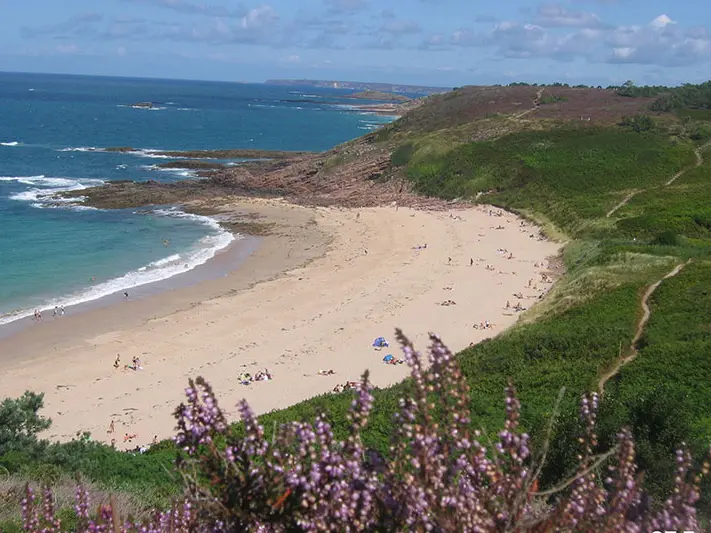 Plage Saint-Michel et Les Montiers
