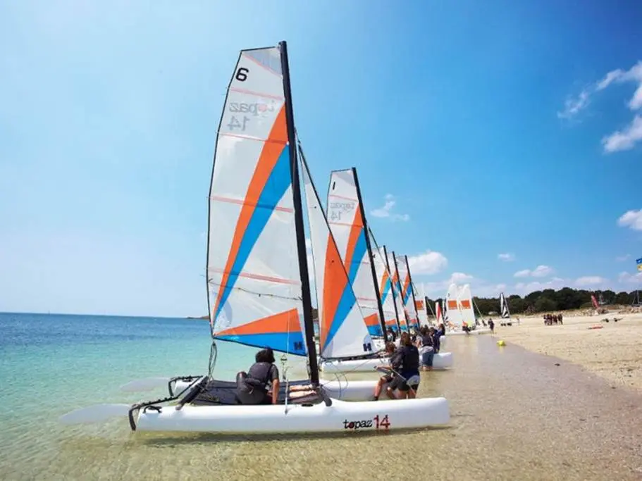 Bateaux-Ecole-de-Voile-du-Fogeo-Arzon-Presqu'île-de-Rhuys-Golfe-du-Morbihan-Bretagne sud
