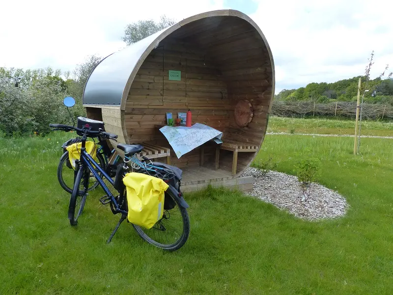 cabane étape - itinérance - l'oust'ellerie - Montertelot - Morbihan - vélodyssée