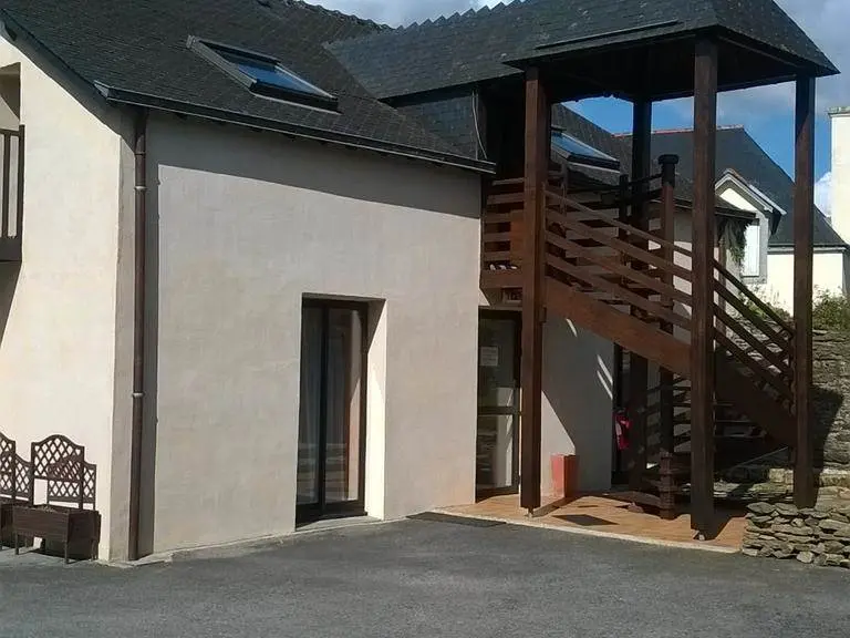 Hotel-Restaurant-Le-Casse-Noisettes-Gourin-Pays-Roi-Morvan-Morbihan-Bretagne-Sud