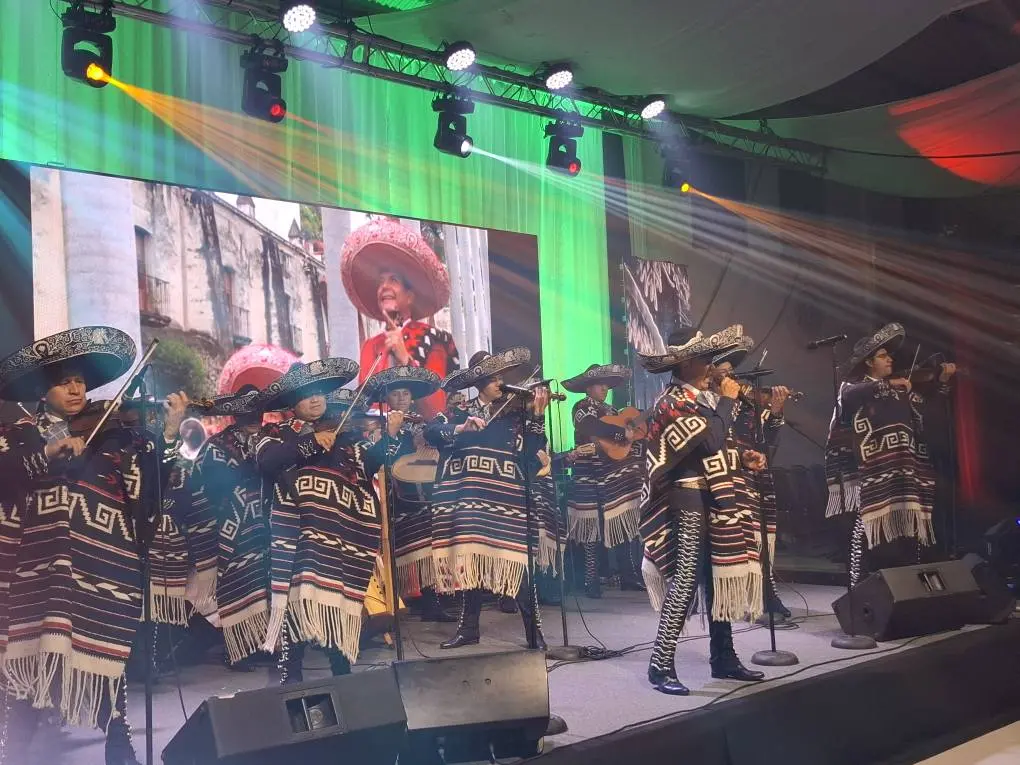El Internacional Mariachi San Juan